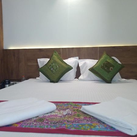 Aapni Haveli Hotell Jaisalmer Exteriör bild