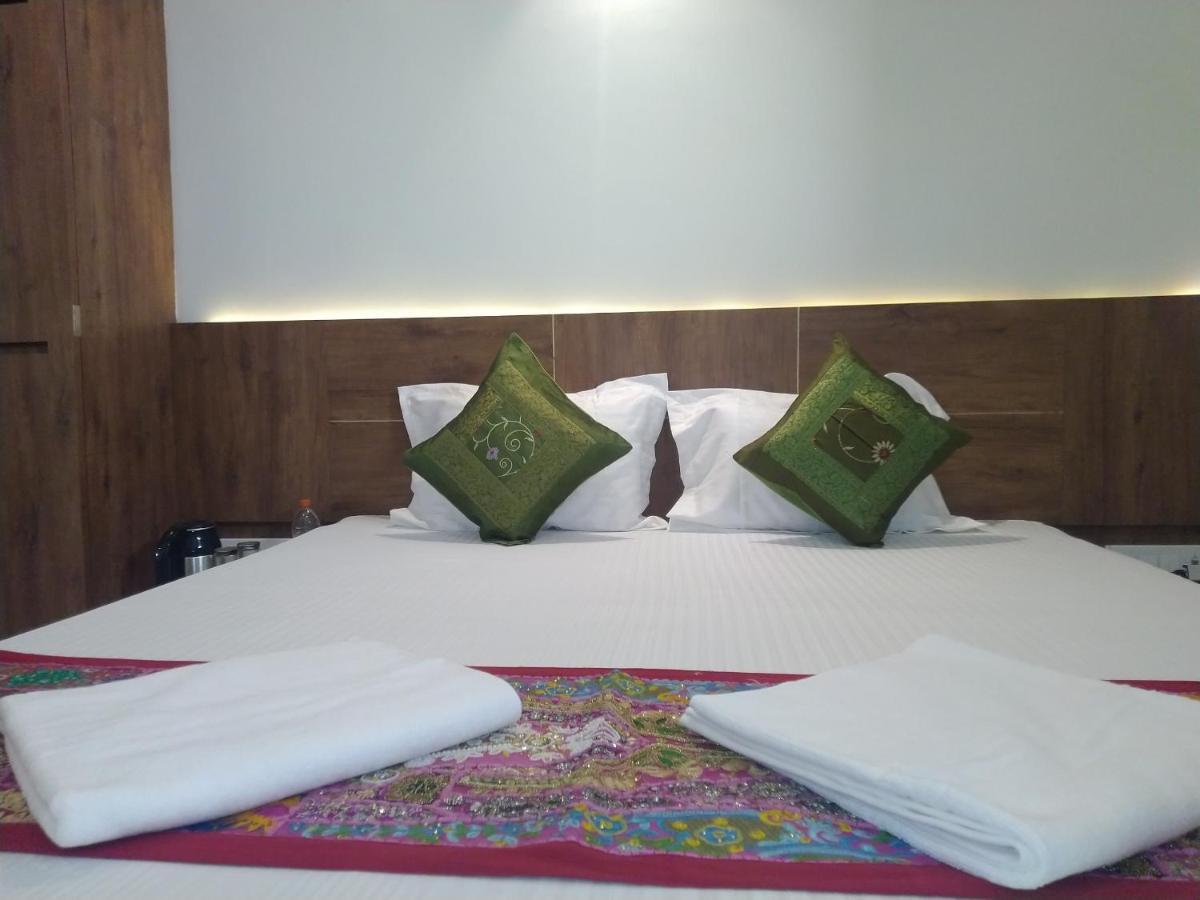 Aapni Haveli Hotell Jaisalmer Exteriör bild